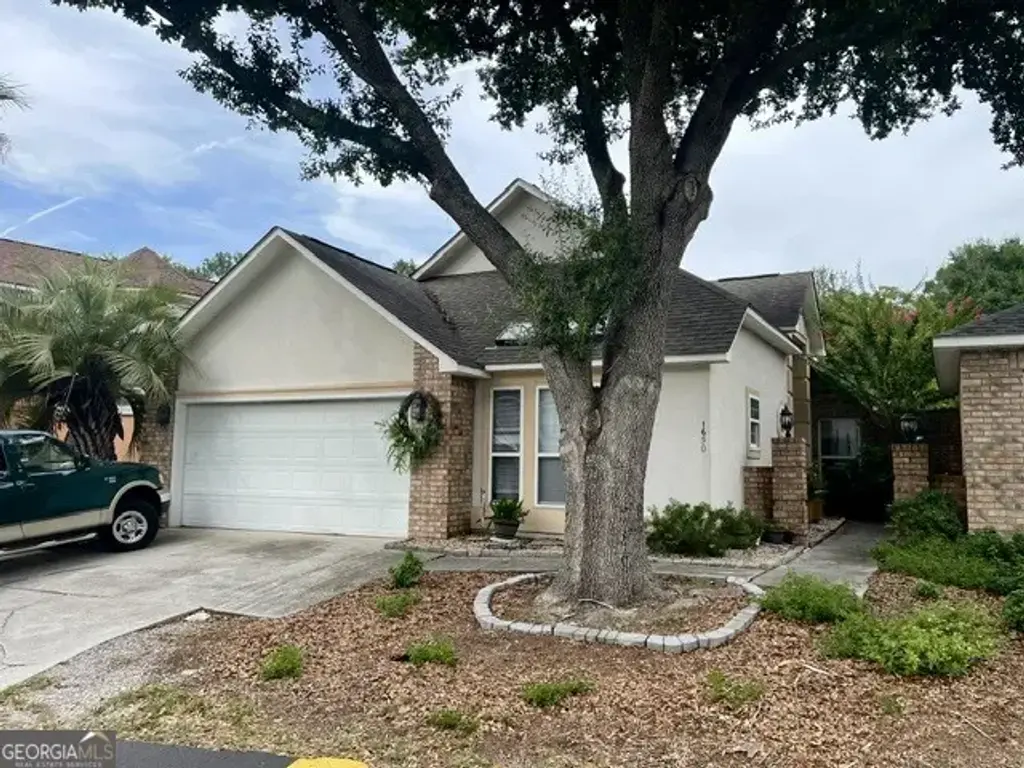 1650 Pondside Drive, Statesboro