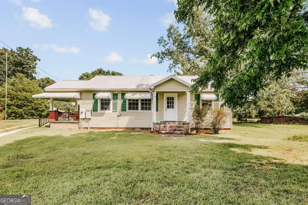 6 Burt Road, Carlton