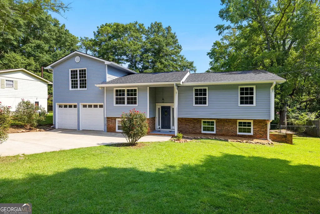 210 Hearthstone Drive, Lagrange