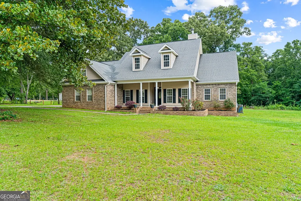 232 Bazemore Circle, Warner Robins