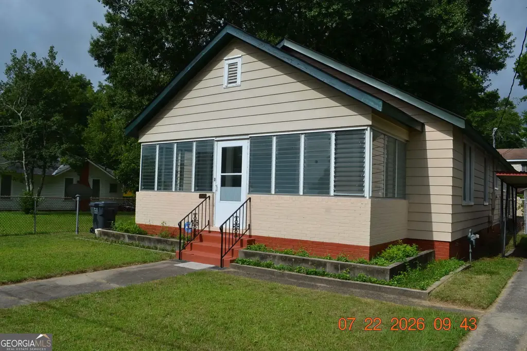 1505 14th Court, Phenix City