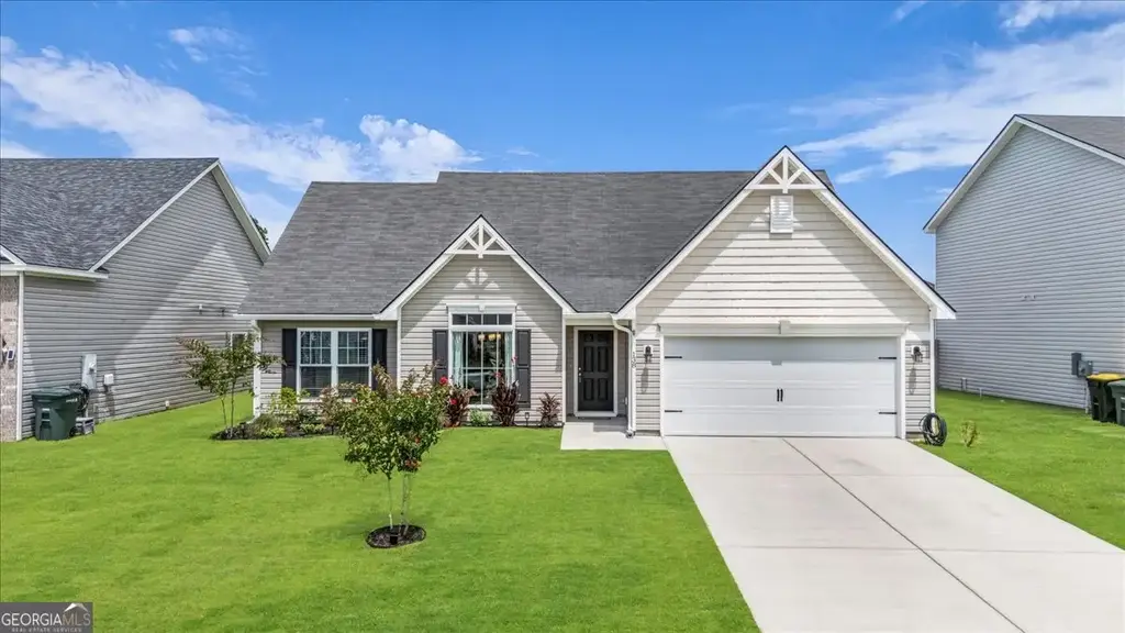 138 Grimsby Road, Savannah