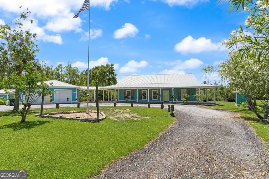 6370 Dover Bluff Road, Waverly