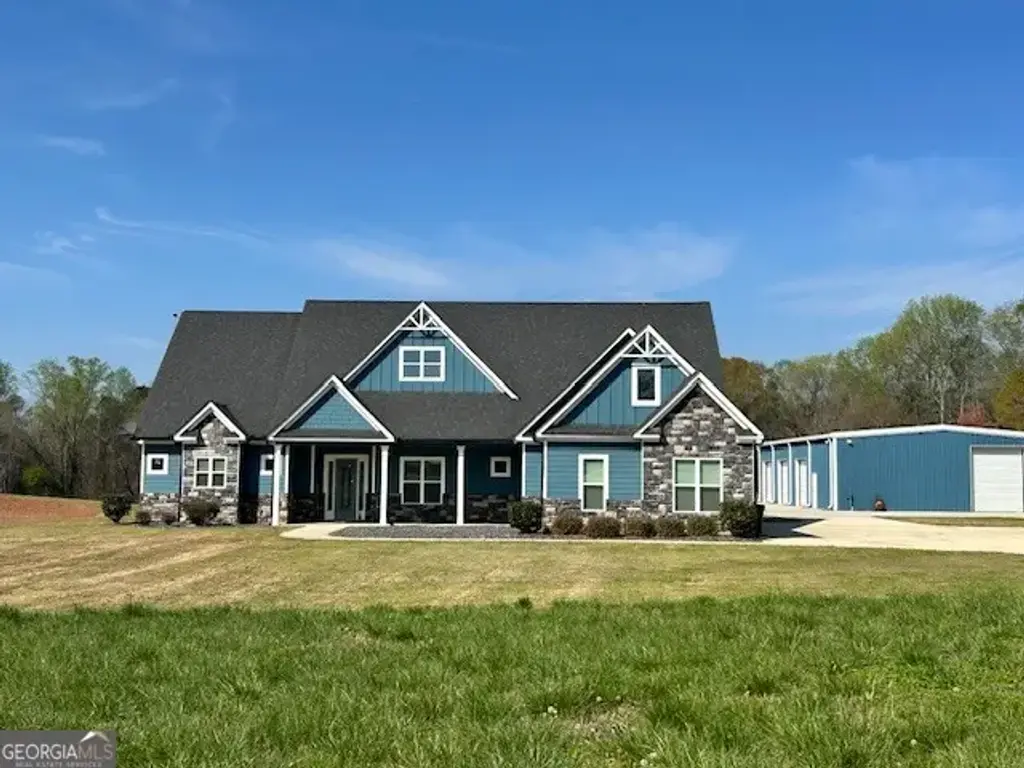 832 Barnesville Road, Griffin