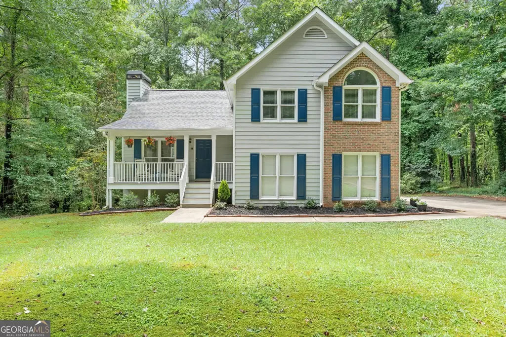29 Pebble Way, Newnan