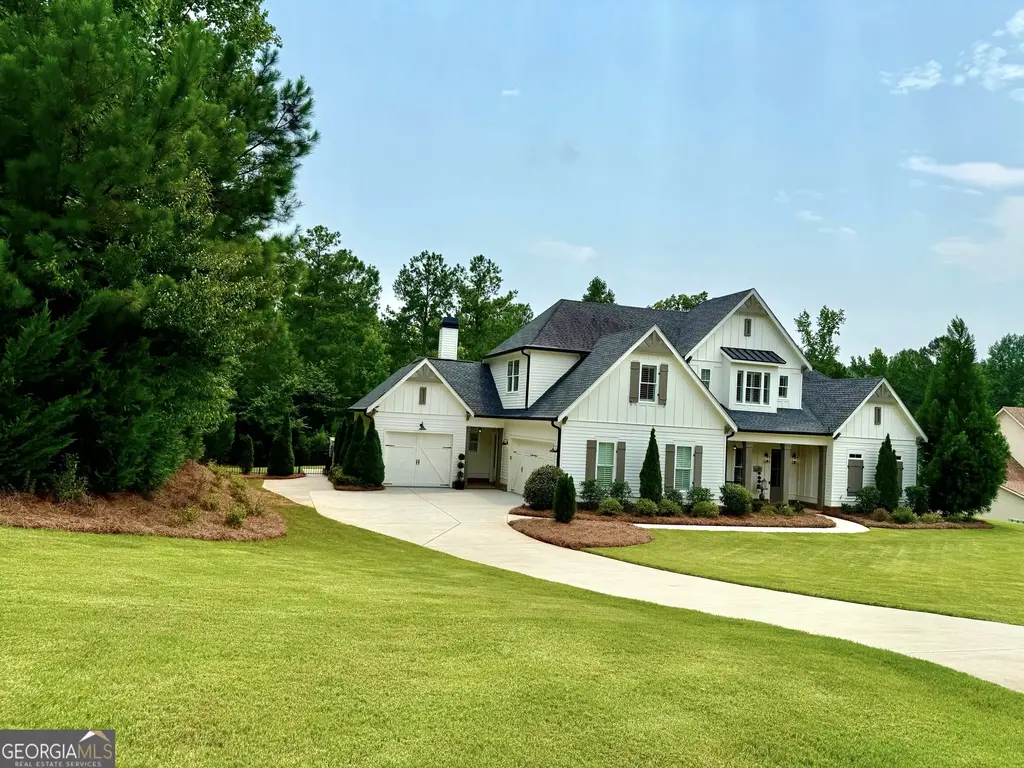 72 Water Stone Drive, Newnan