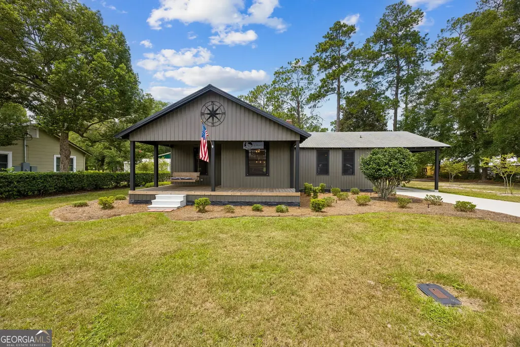 283 First Street, Folkston