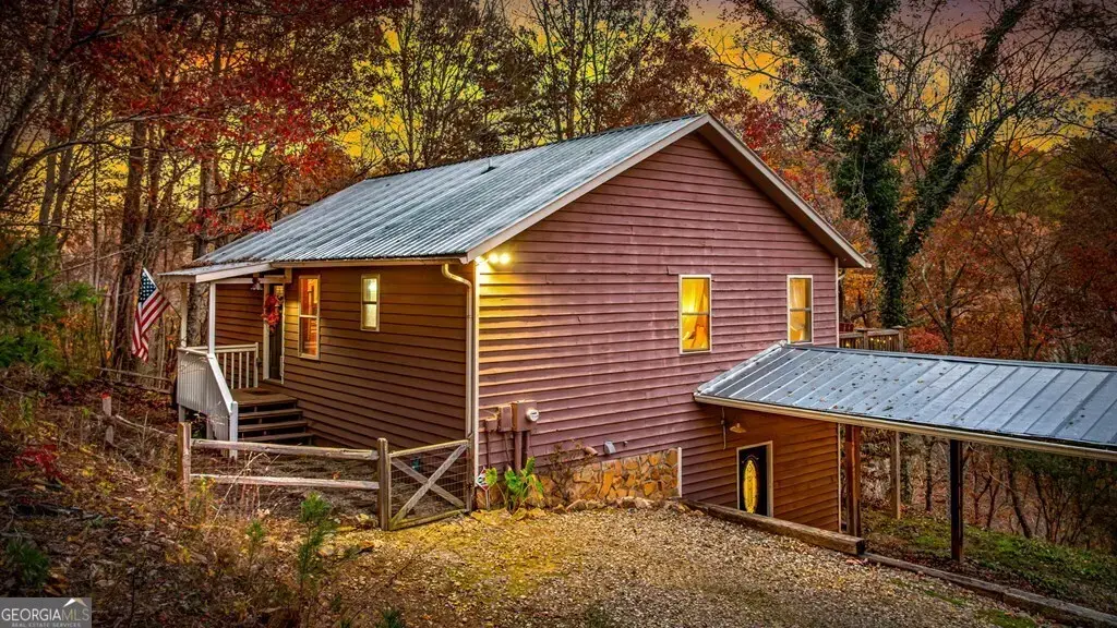 90 Hay Lane, Morganton