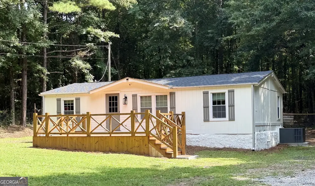 17056 Wildwood Road, Griffin