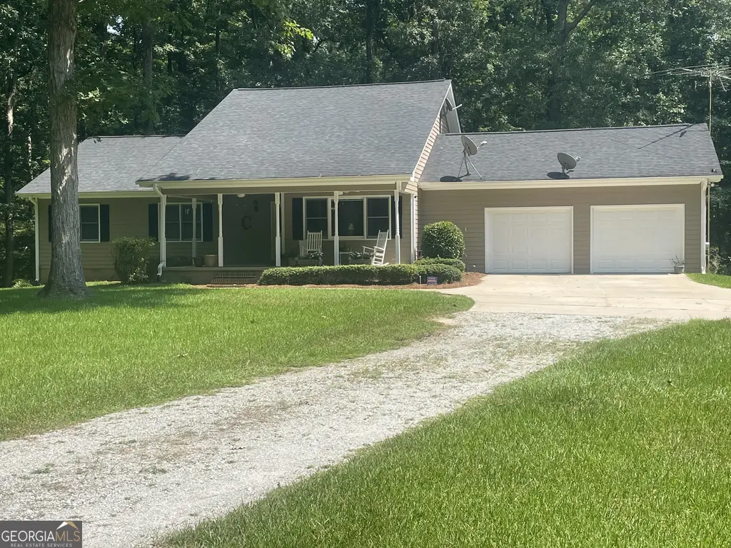 1371 Crawford Road, Madison