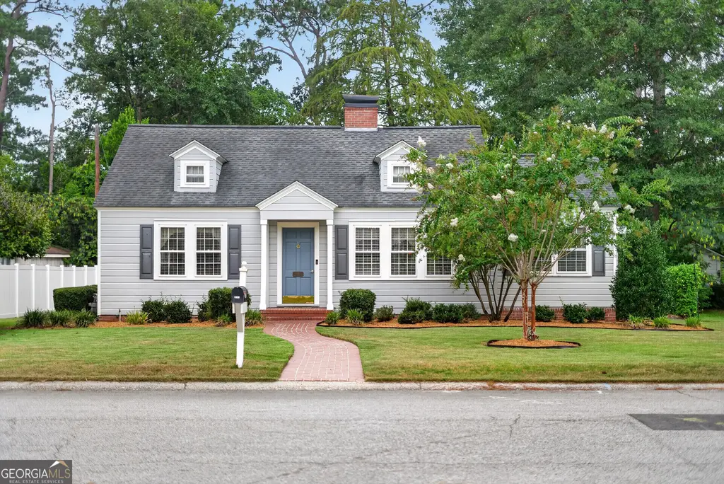 1007 Hill Street, Waycross