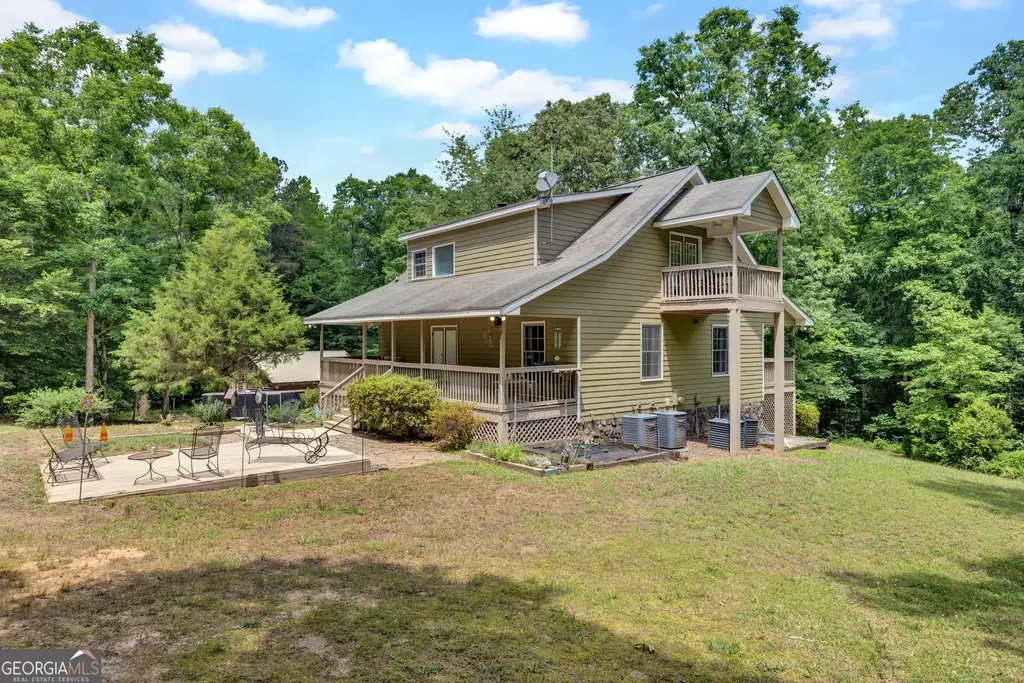 560 Hawks Trail, Newborn