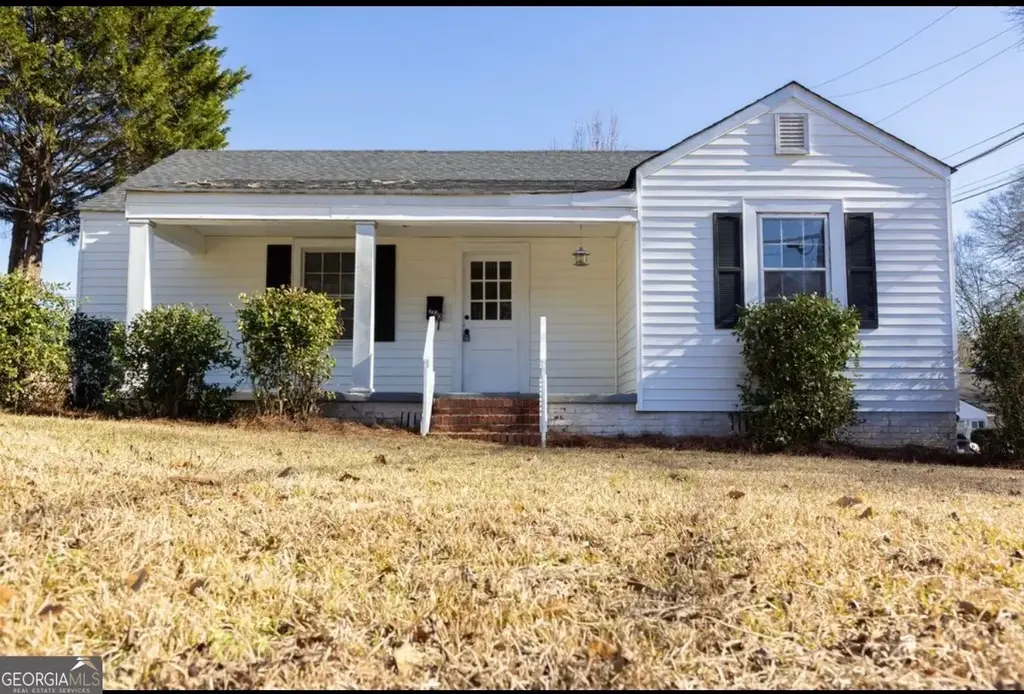 700 W Main Street, Thomaston