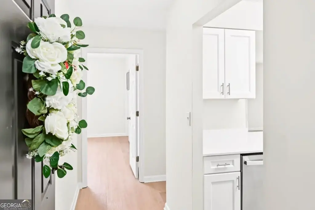300 Johnson Ferry Road Ne B1007, Sandy Springs
