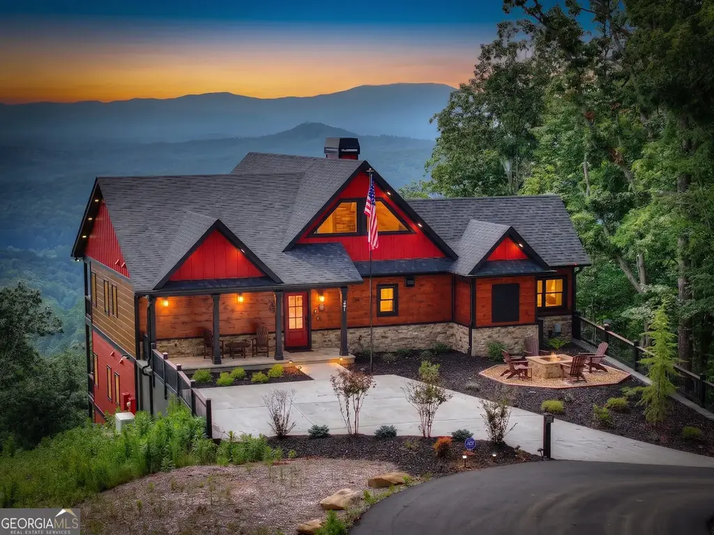 401 Kittatinny Drive, Mineral Bluff