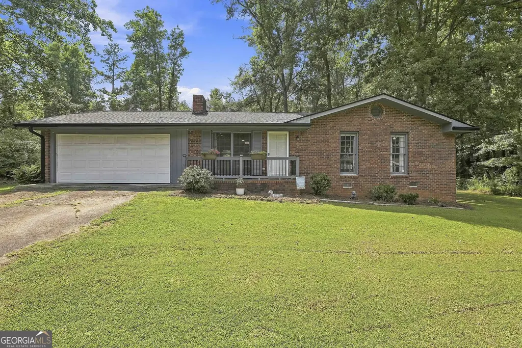 20 Willow Court, Newnan
