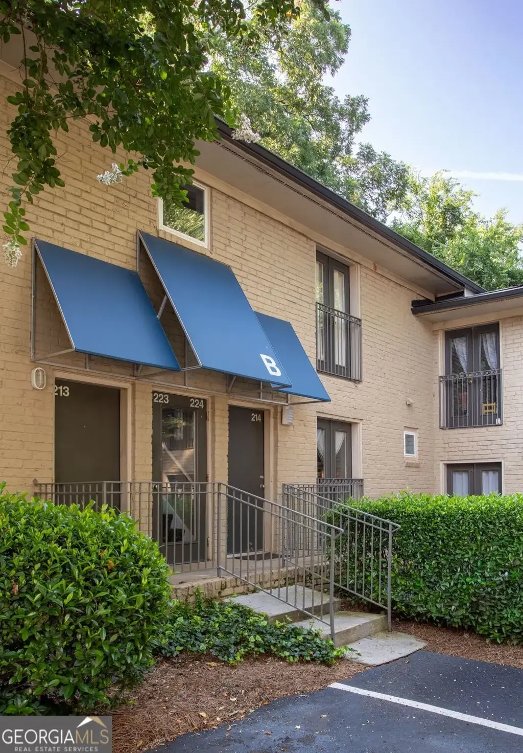 2023 Oakview Road Se 223, Atlanta