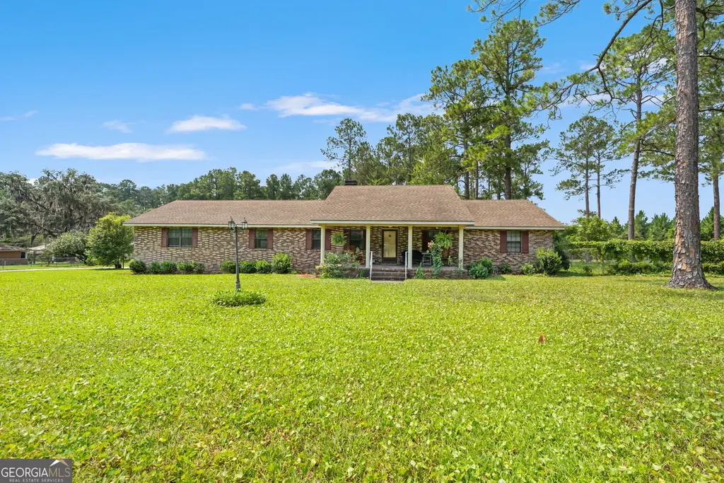 3044 Main Street, Folkston