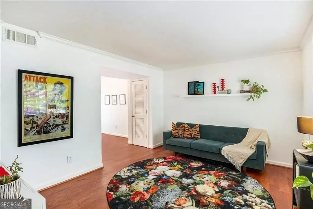 6940 Roswell Road 16b, Atlanta