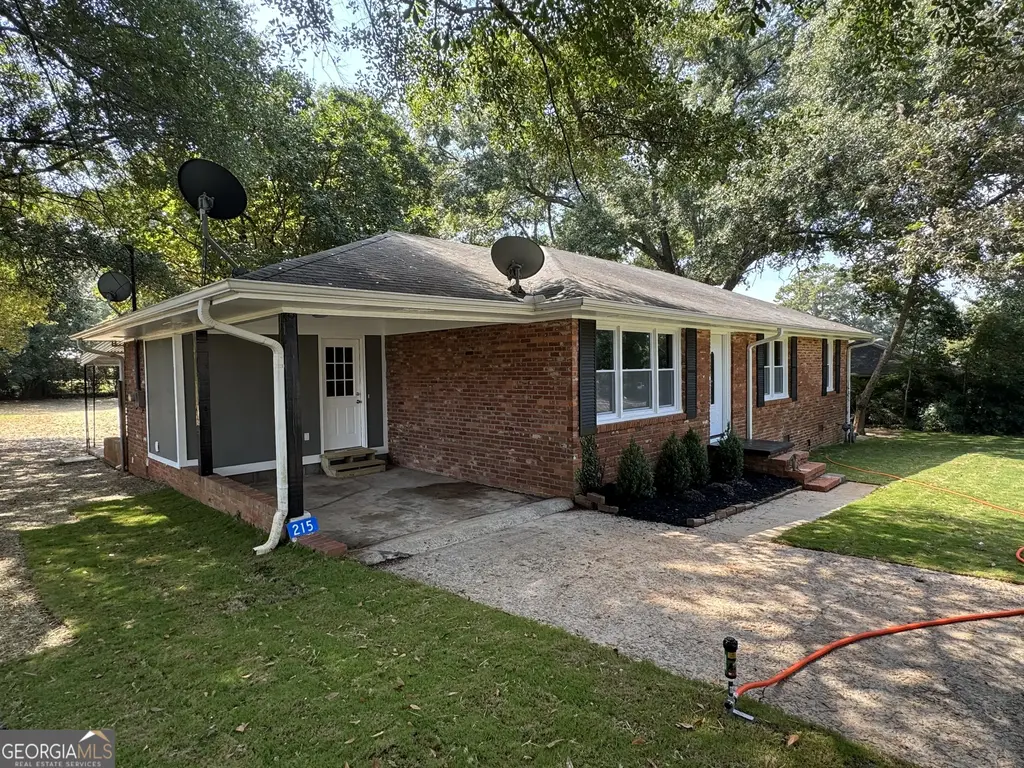 215 Denham Street, Thomaston