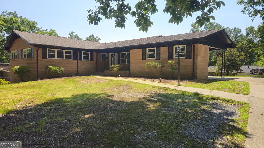 1305 Dana Drive, Dalton