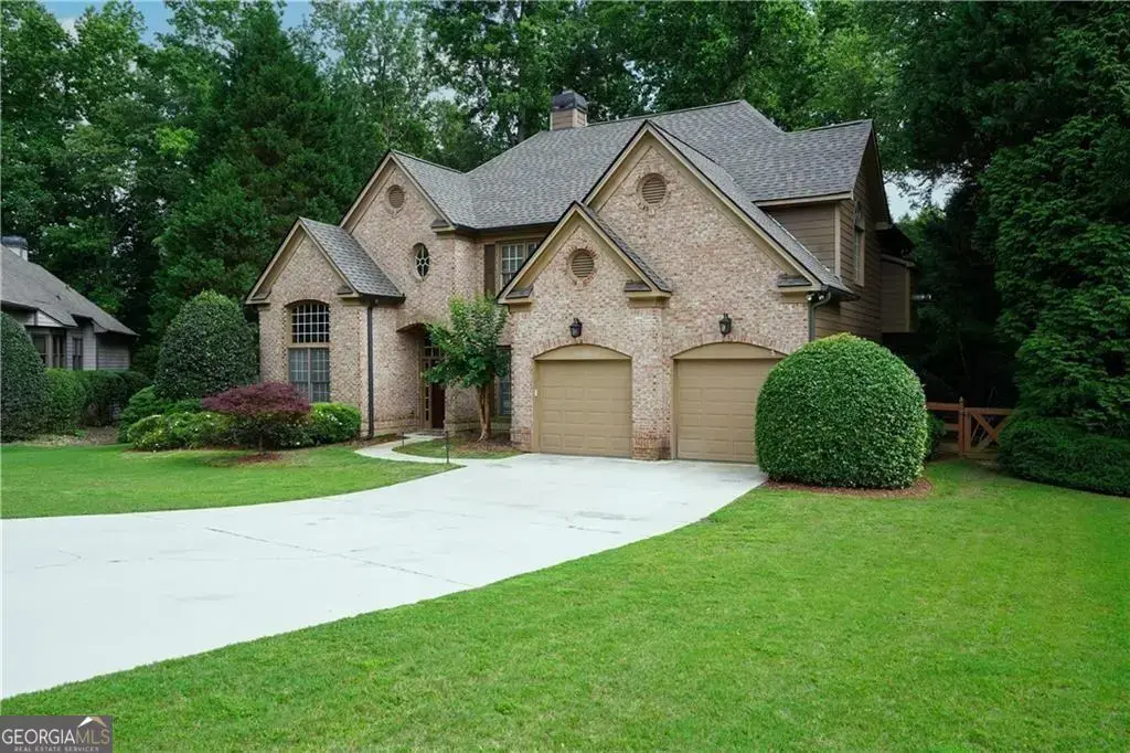 7185 Hartsfield Place, Suwanee