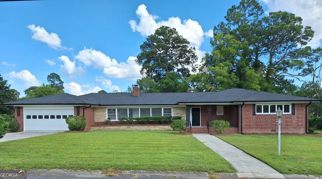 3145 Pasadena Drive, Macon