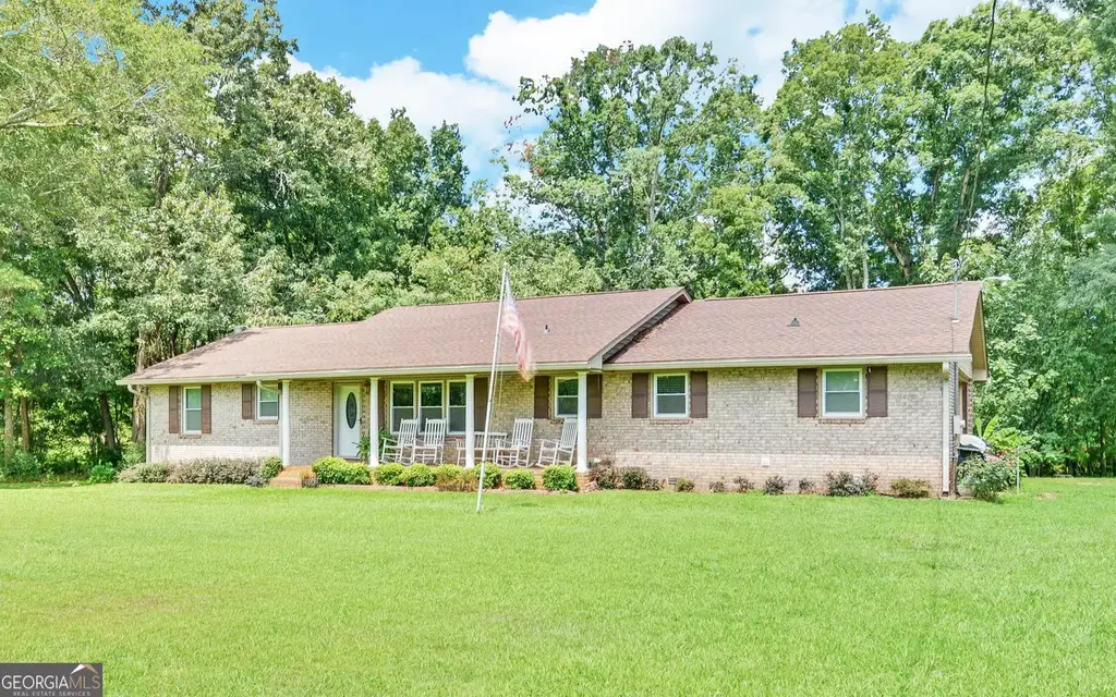 1398 Cleveland Mill Road, Hartwell