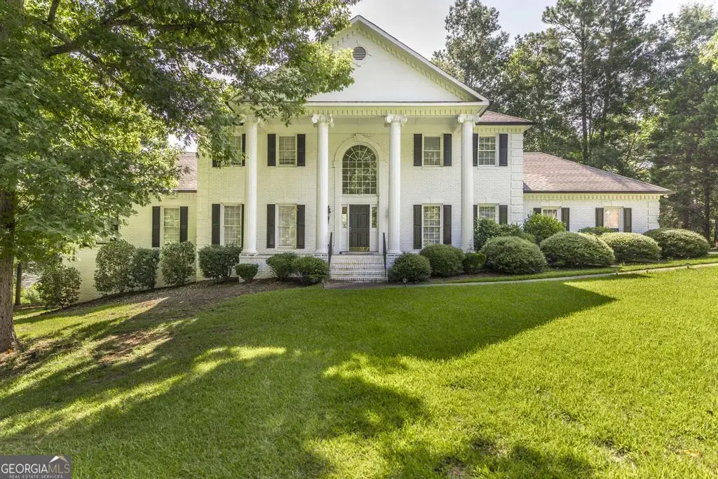 123 Saddle Run Court, Macon
