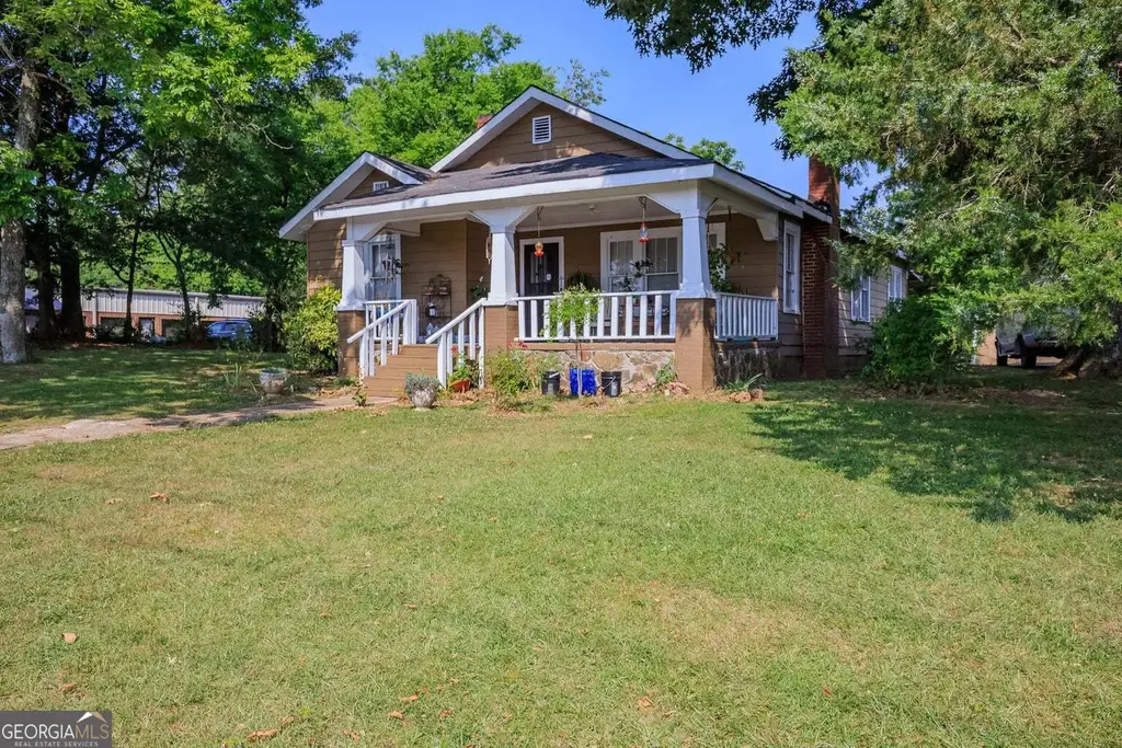 10895 Commerce Street, Summerville