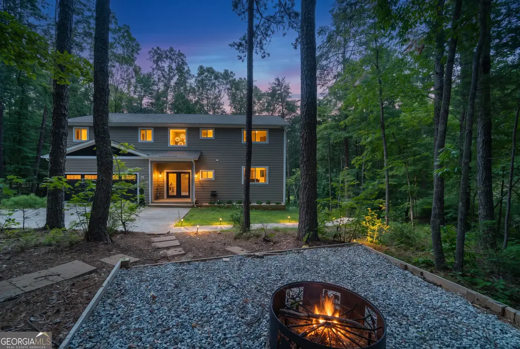 418 Wilfar Strasse, Helen
