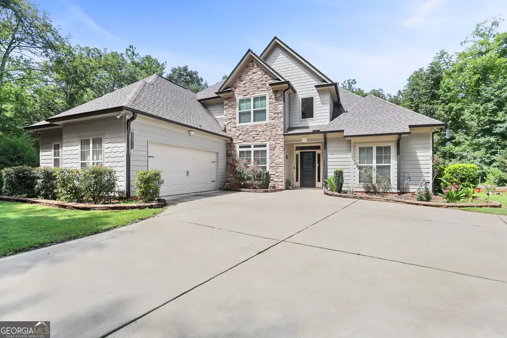 1910 Elders Mill Road E, Senoia