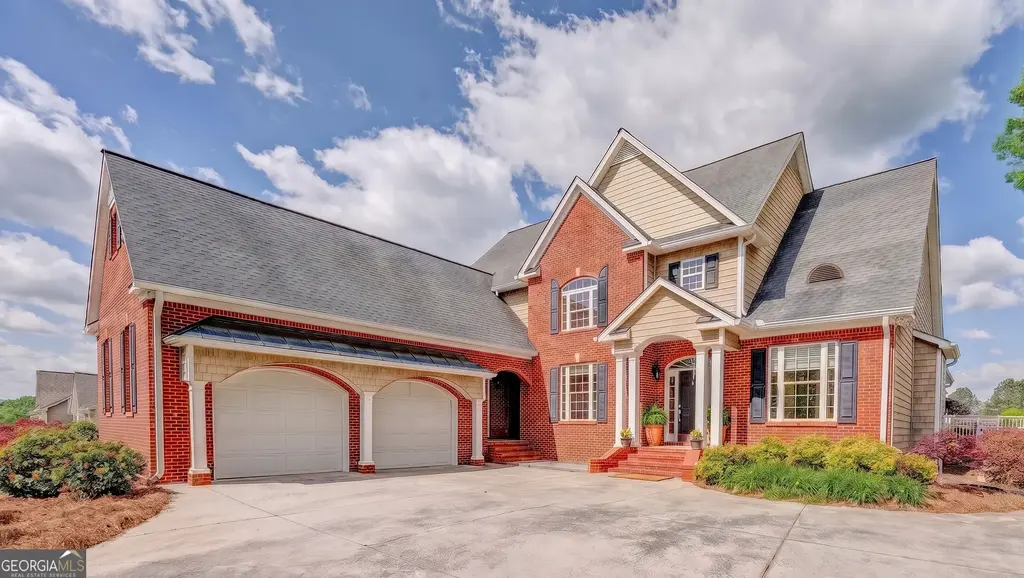 504 Ridge Pointe Lane, Cohutta