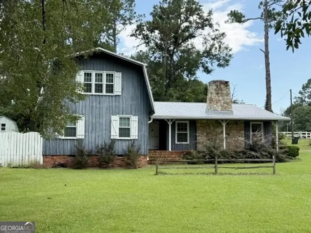 817 Golf Drive, Swainsboro