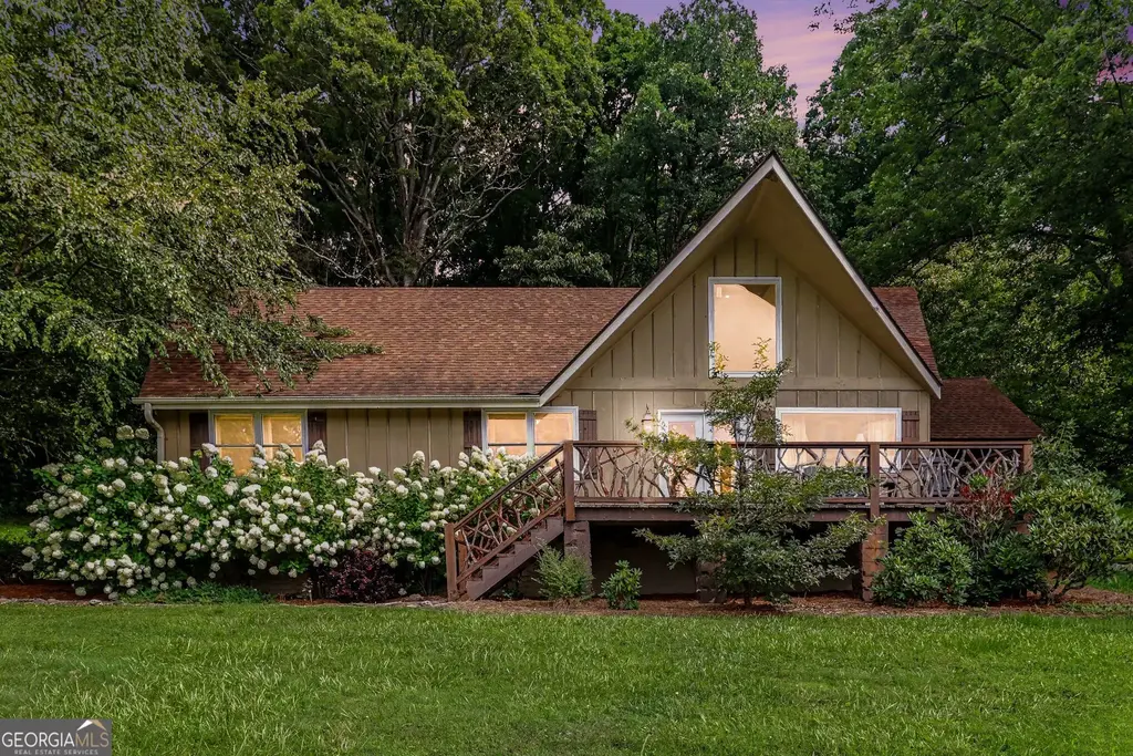 146 Chalet Village Lane, Dillard
