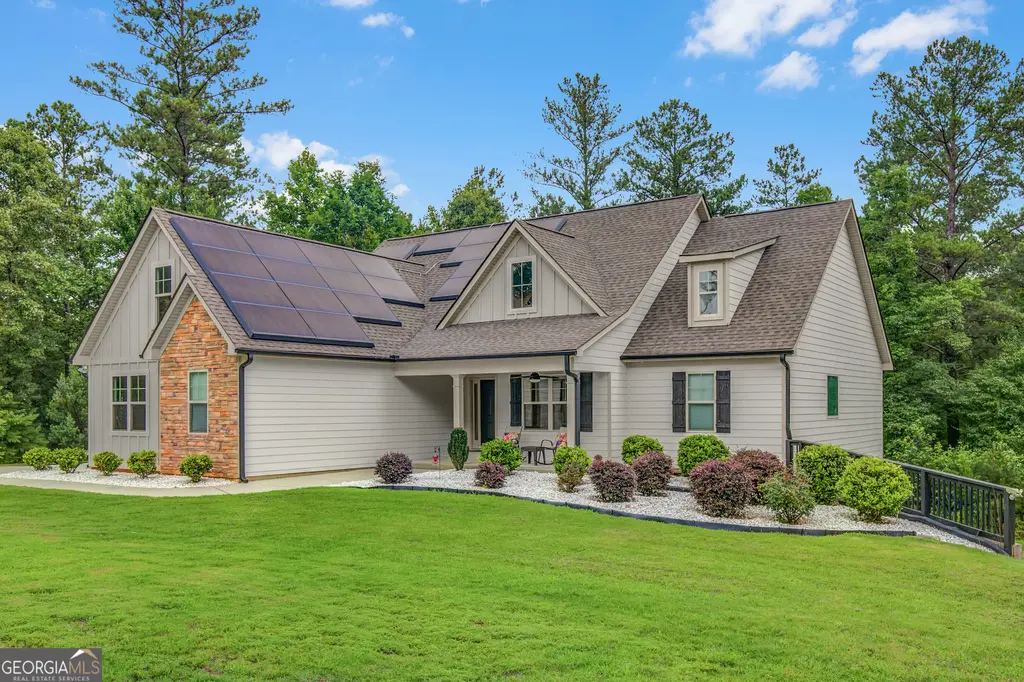 105 Pineland Drive 6, Newnan