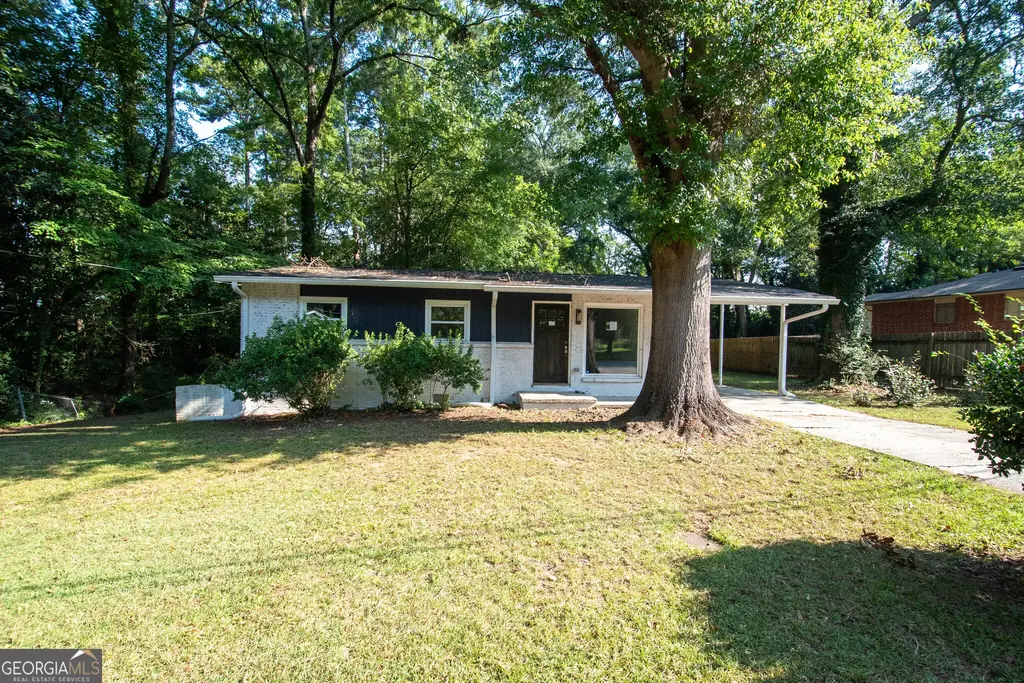 108 Pine Circle, Jonesboro