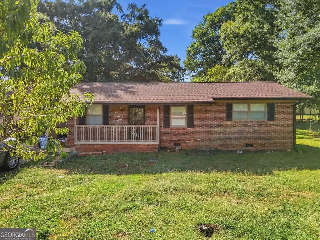 245 Torino Drive, Chatsworth