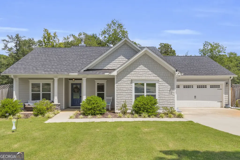 237 N Point Circle, Hartwell
