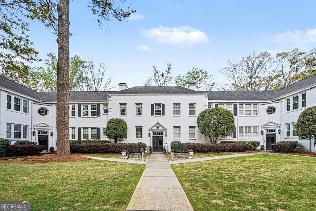 21 Peachtree Memorial Drive Nw 8, Atlanta