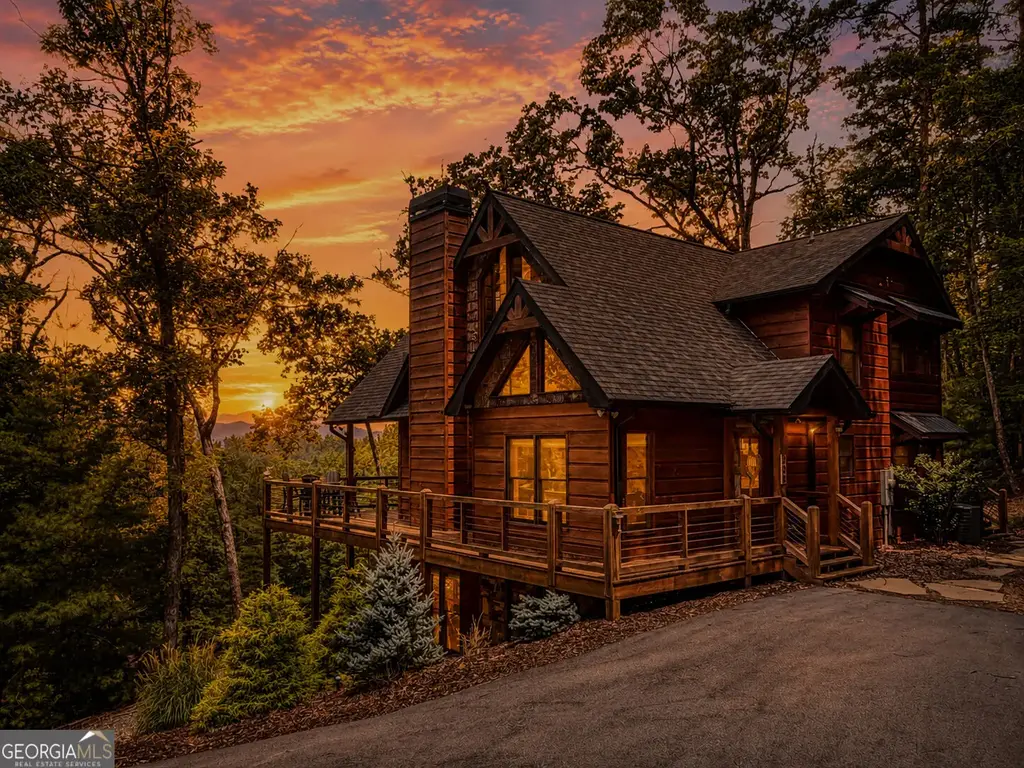236 Hooch Holler Lane, Morganton