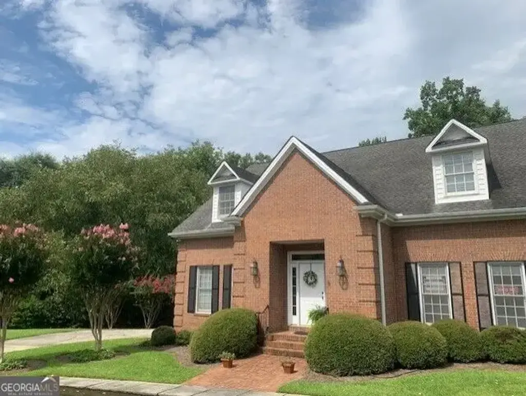 112 Covington Place, Macon