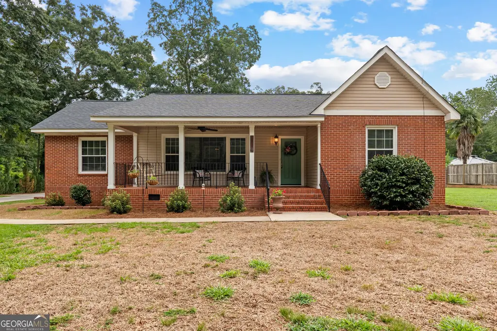 407 Thurston Avenue, Thomaston