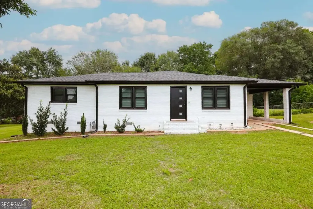2055 Mabry Drive, Athens