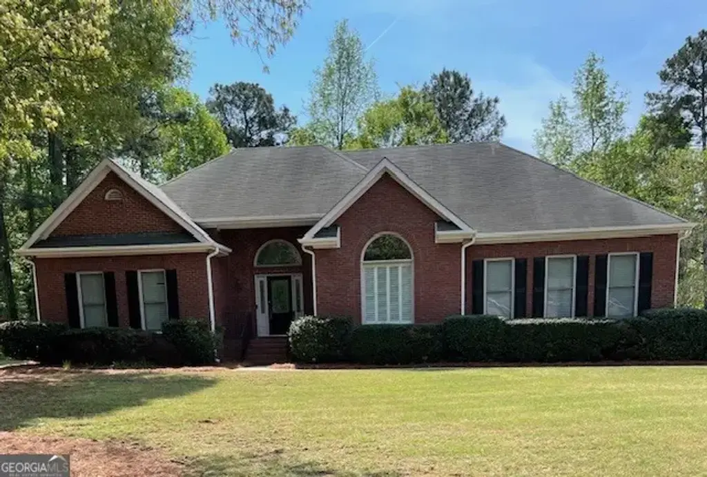 1316 Lake Forest Lane, McDonough