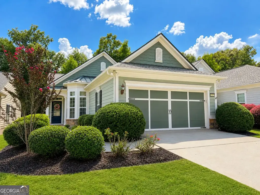132 Begonia Court, Griffin