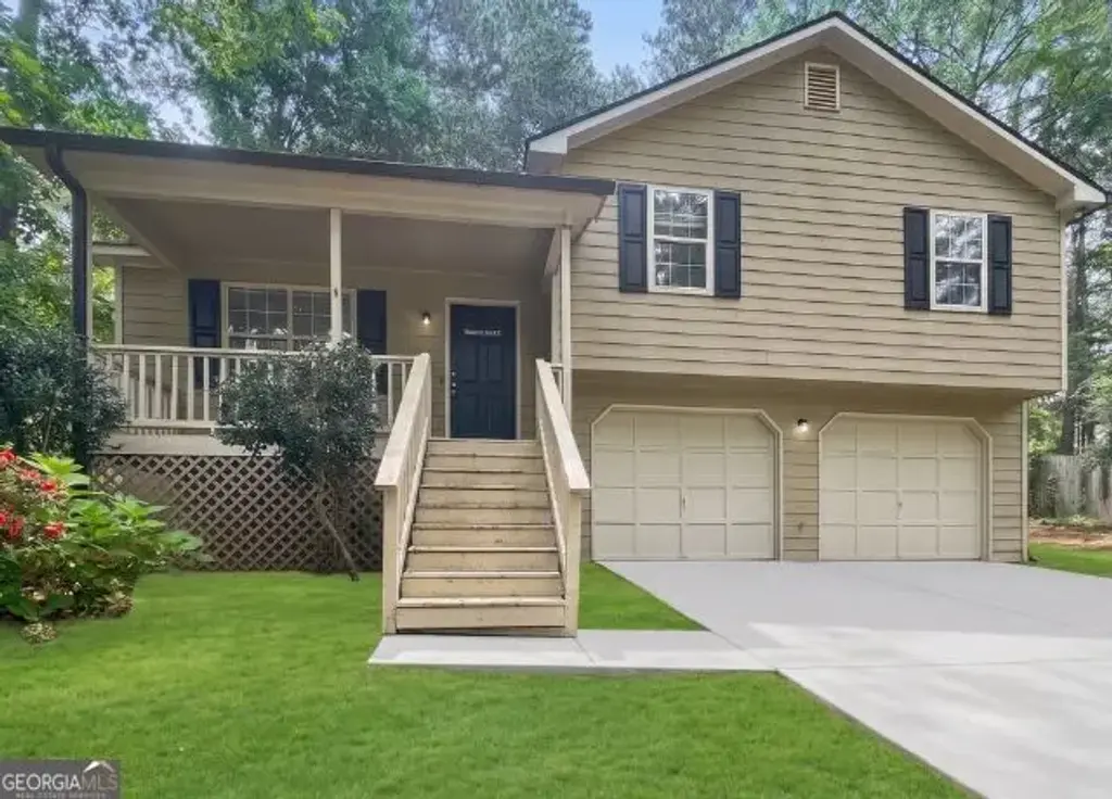 555 Browning Circle, Acworth