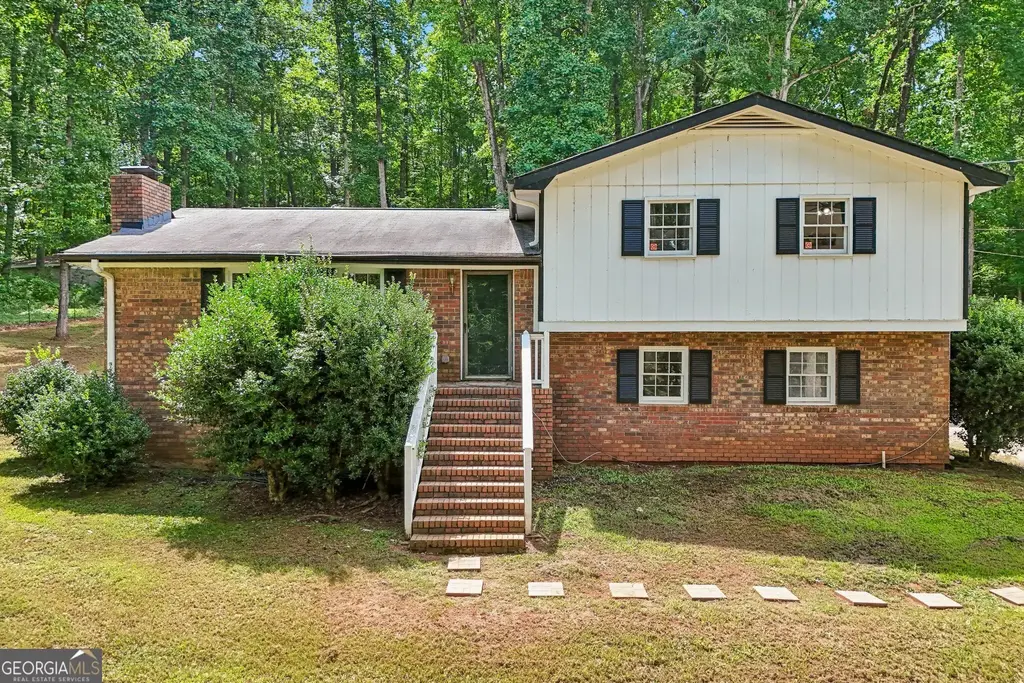 539 Newton Road, Lagrange