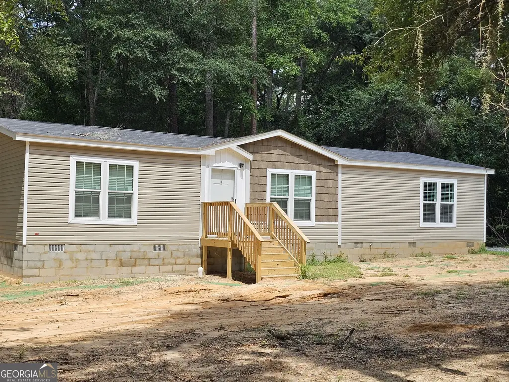 26 Spring Lake Drive, Hawkinsville