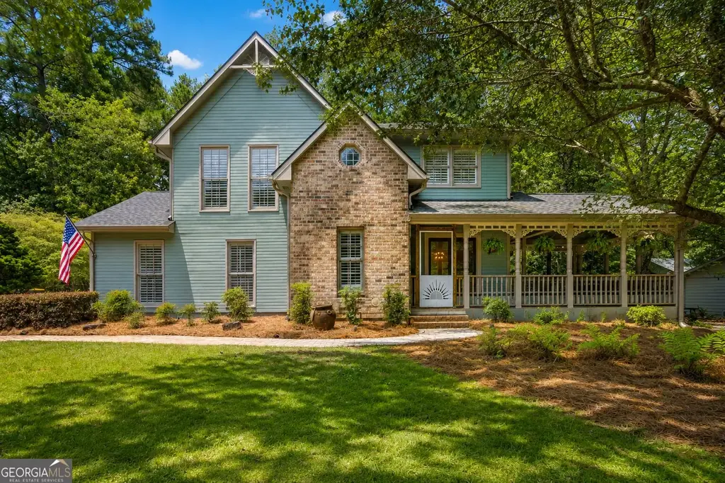 110 Shadowood Lane, Peachtree City